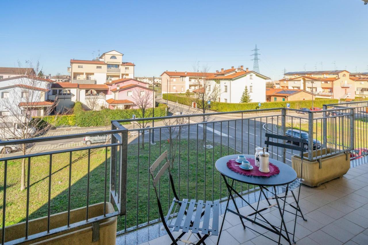 Ferienwohnung Parma Fiere Studio Con Parcheggio E Balcone Exterior foto